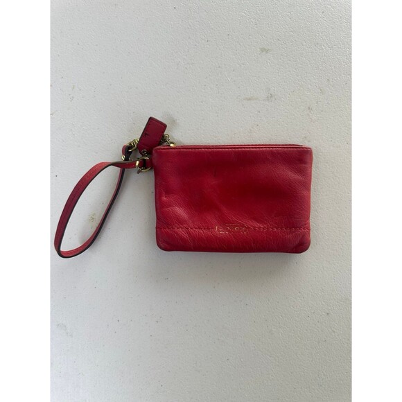 Vtg Coach Red Matte Gold Hardware Genuine Leather Zipper Pouch Wallet Wristlet - Picture 1 of 3